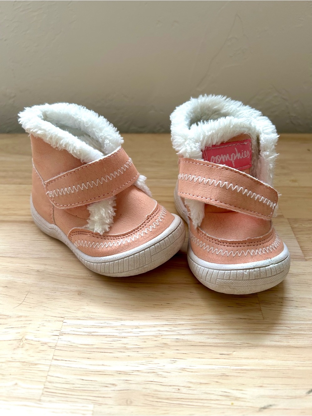 Oomphies Girls Toddler Winter Boots